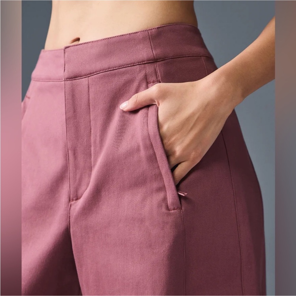 ALO Yoga Show Off Cargo Wide Leg Trouser, Burgundy Truffle Small - Picture 4 of 12